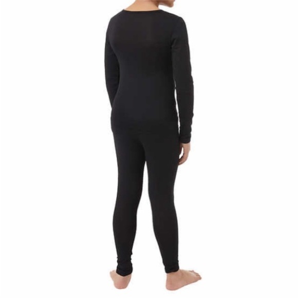 32 Degrees Kid's long John winter layer Heat
Set black size small shirt and pant - Picture 6 of 12